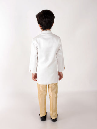 Vastramay Boys' White Jute Silk Sherwani Set