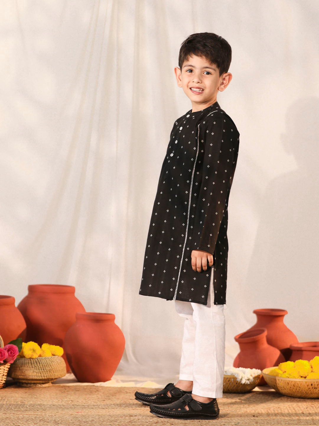 Boy's' Black Kurta Pyjama Set