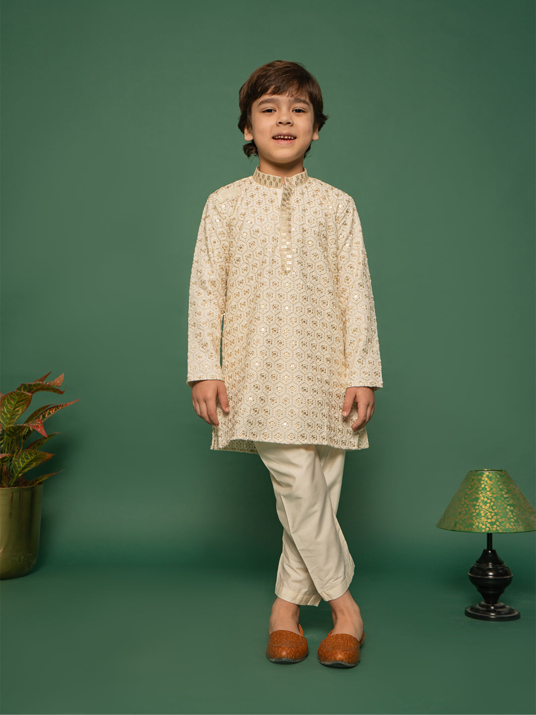 Boy's Off White Kurta And Pyjama Set