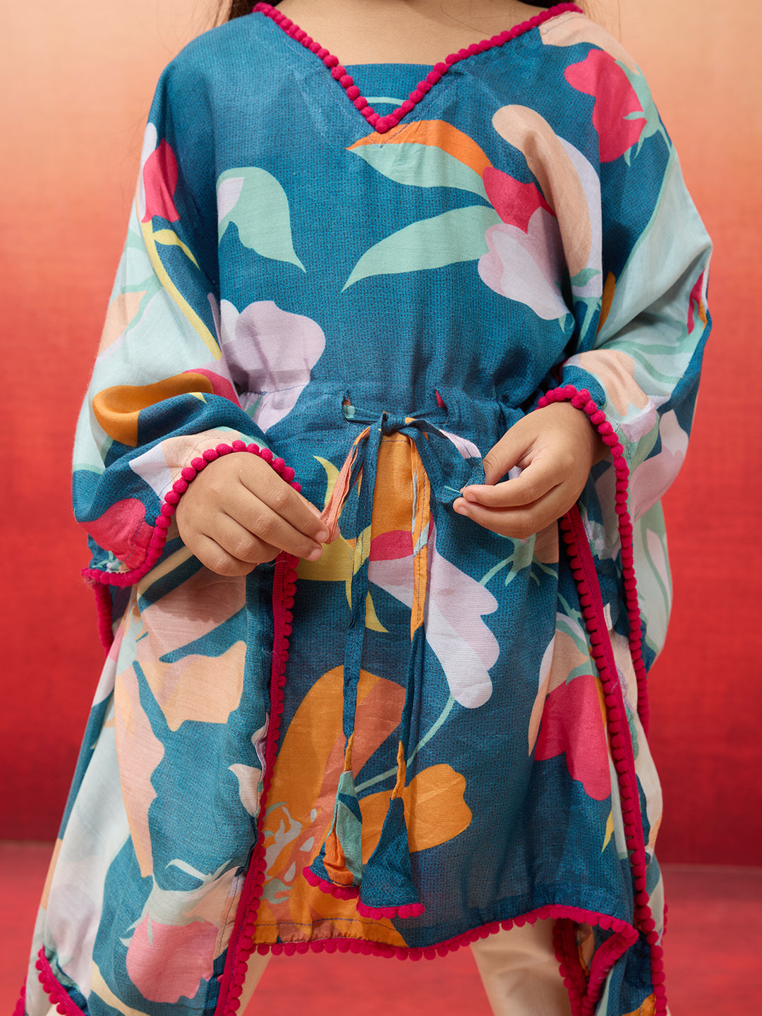 Vastramay Girls' Blue Cotton Kurta with Pyjama Set