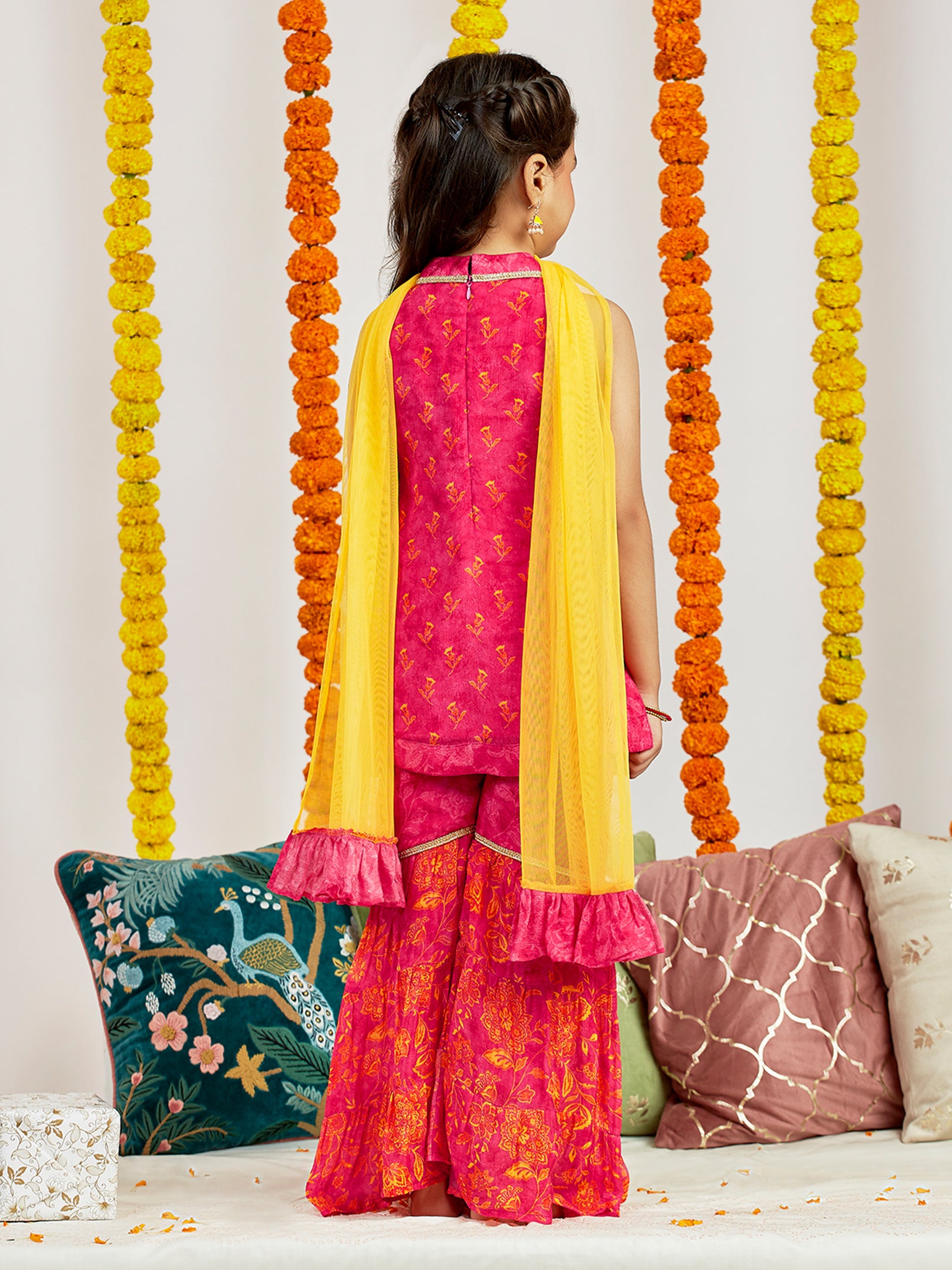 Girl's' Pink Kurta Sharara And Dupatta Set