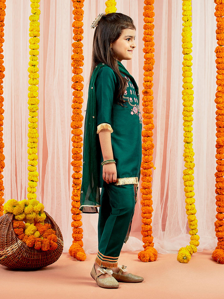 ethnic wear for girls