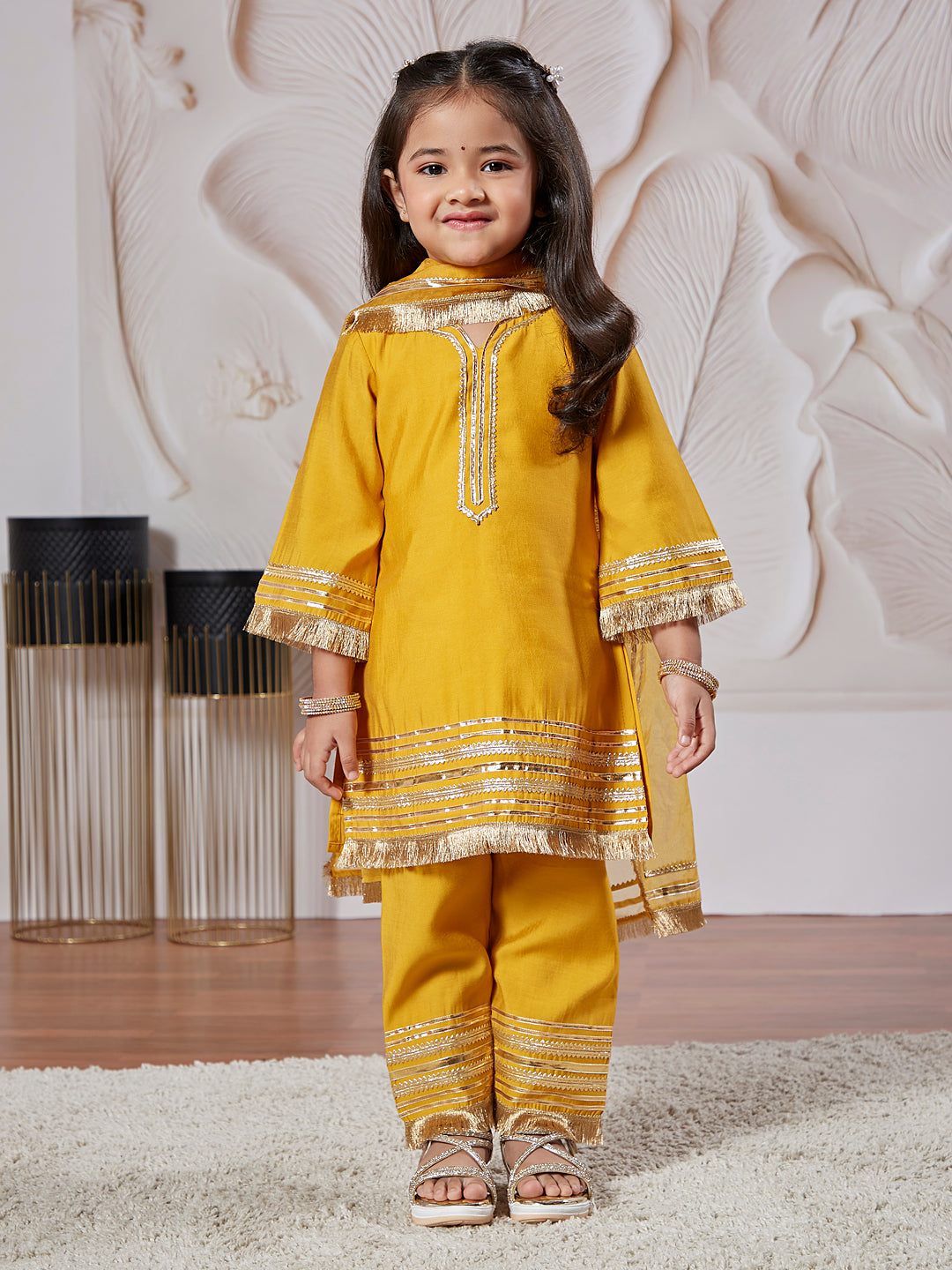 Girl's' Yellow Kurta Set With Dupatta