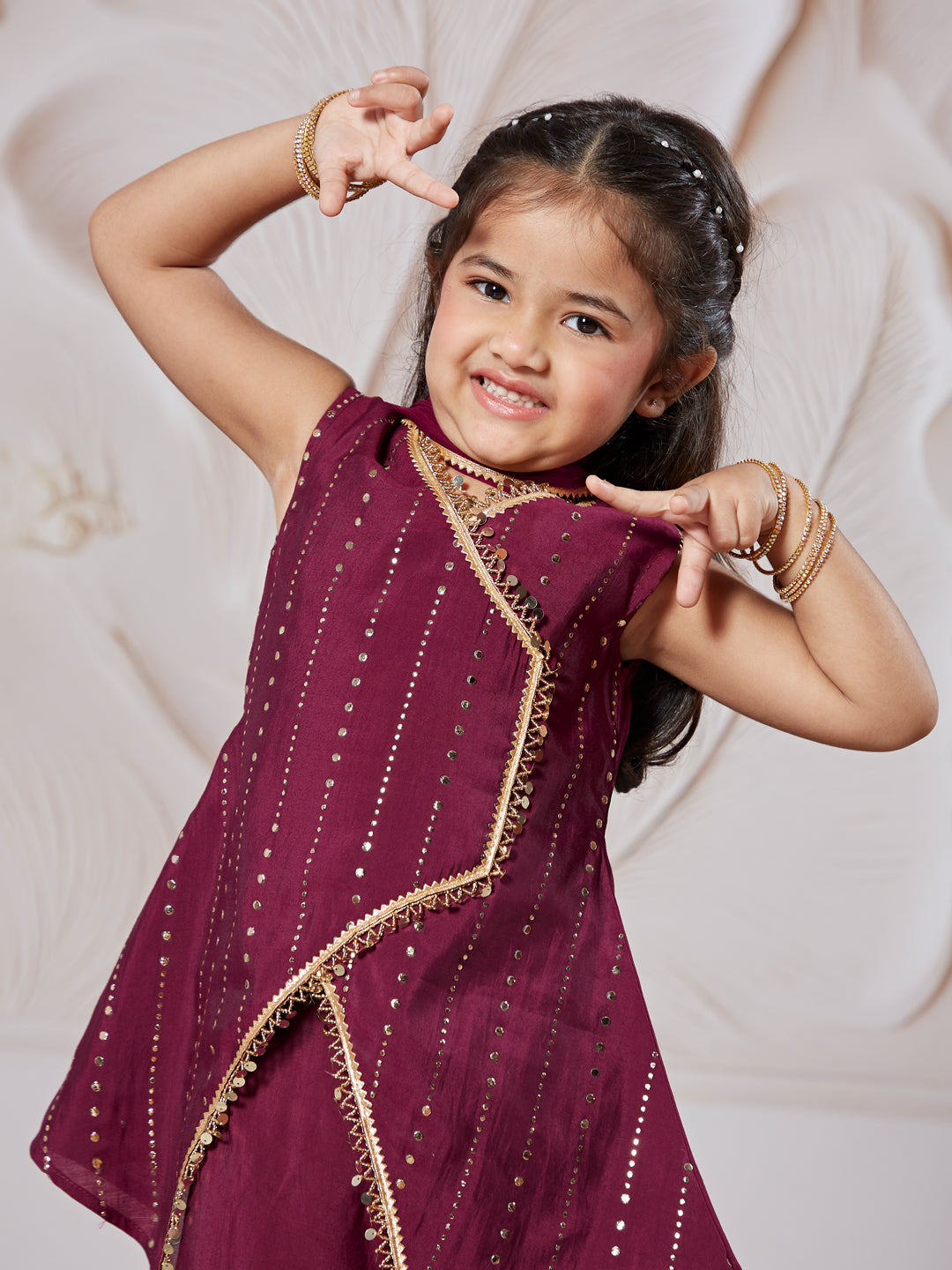 Girl's' Wine Kurta Set With Dupatta