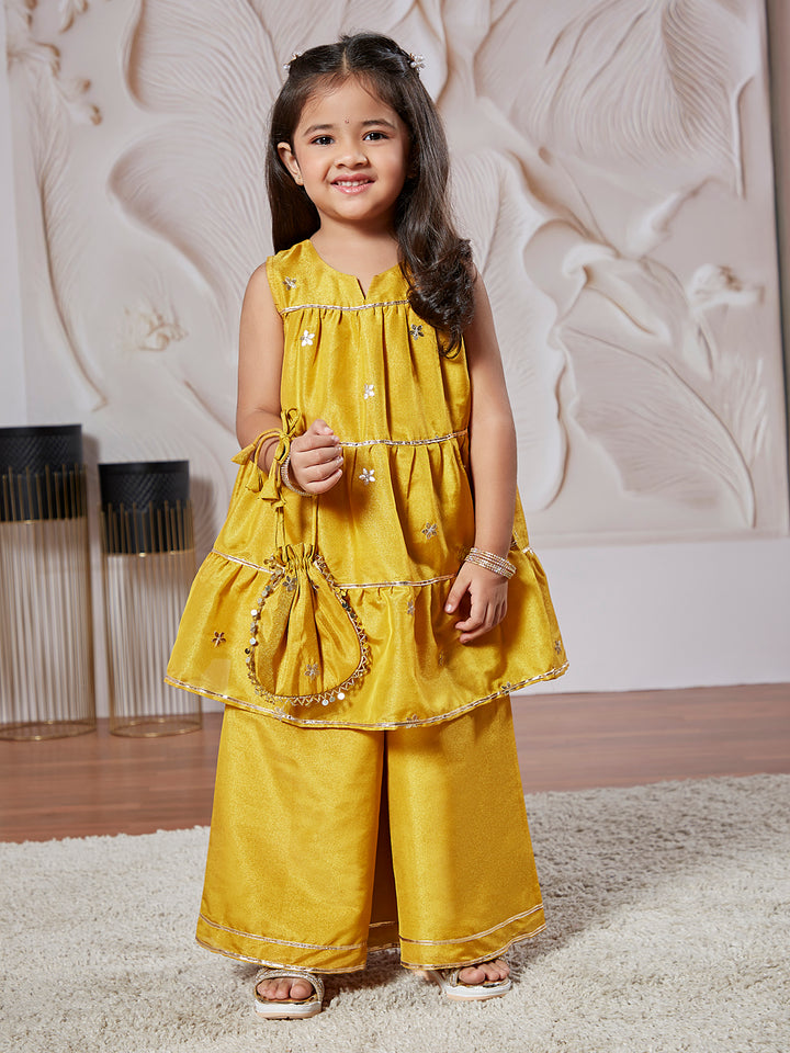 ethnic wear for girls