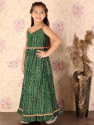 VASTRAMAY Girl's Green Bandhani Top And Long Skirt Set