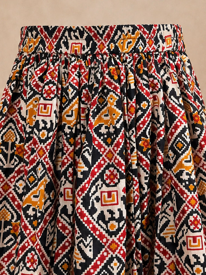 Girls Black Cotton-Blend Cropped Length Lehenga With Choli And Dupatta Set