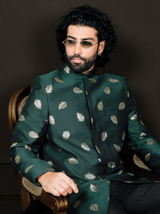 VASTRAMAY Men's Green And Black Viscose Sherwani Set