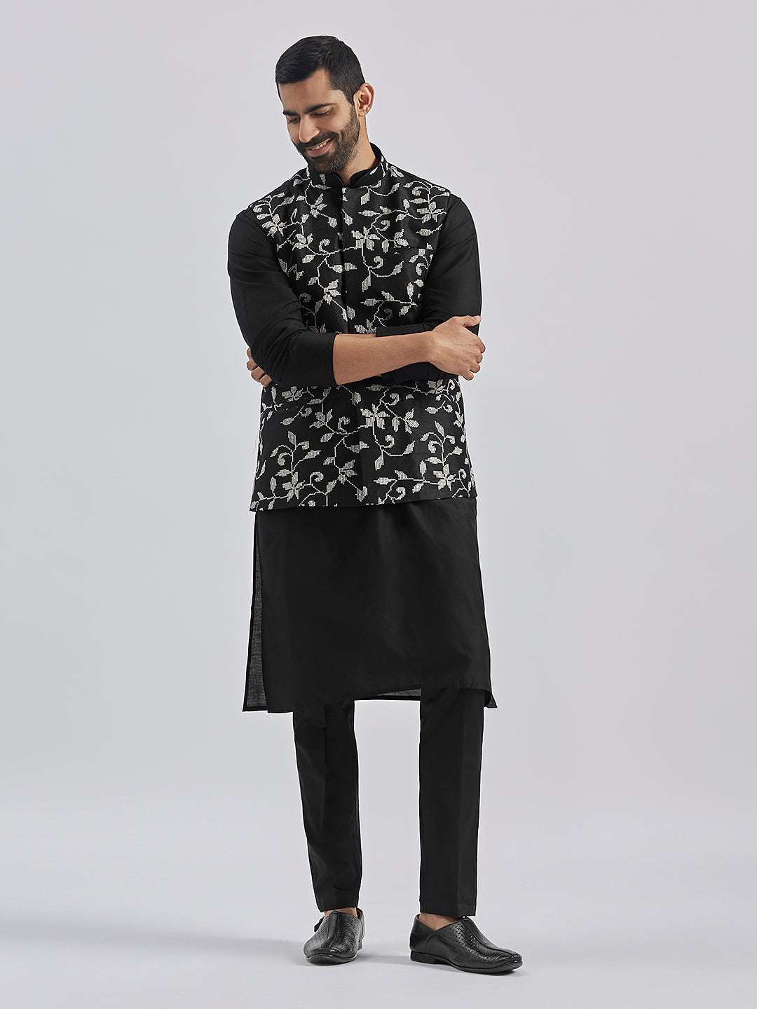 kurta pyjama set for men
