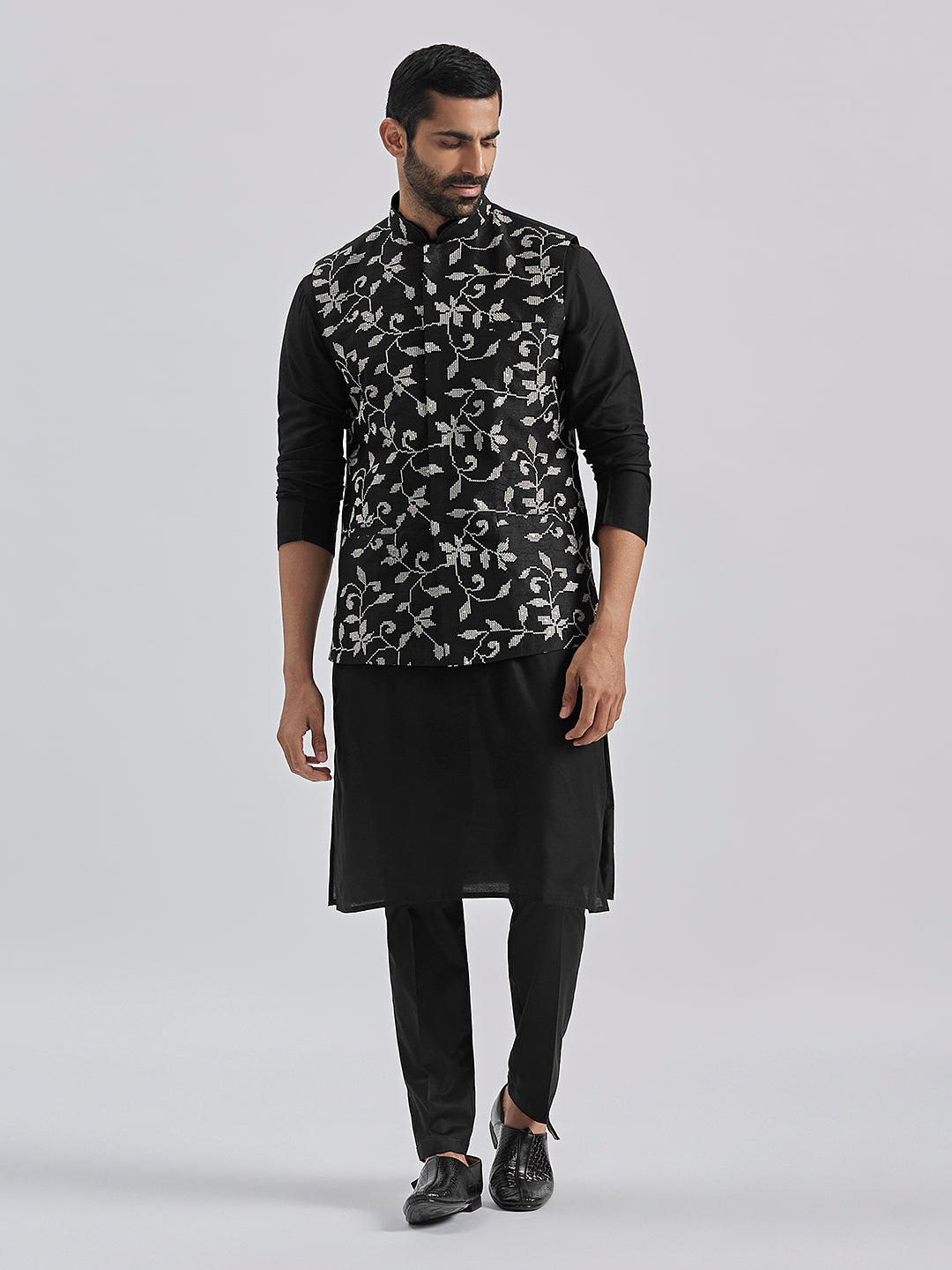 kurta pyjama set for men