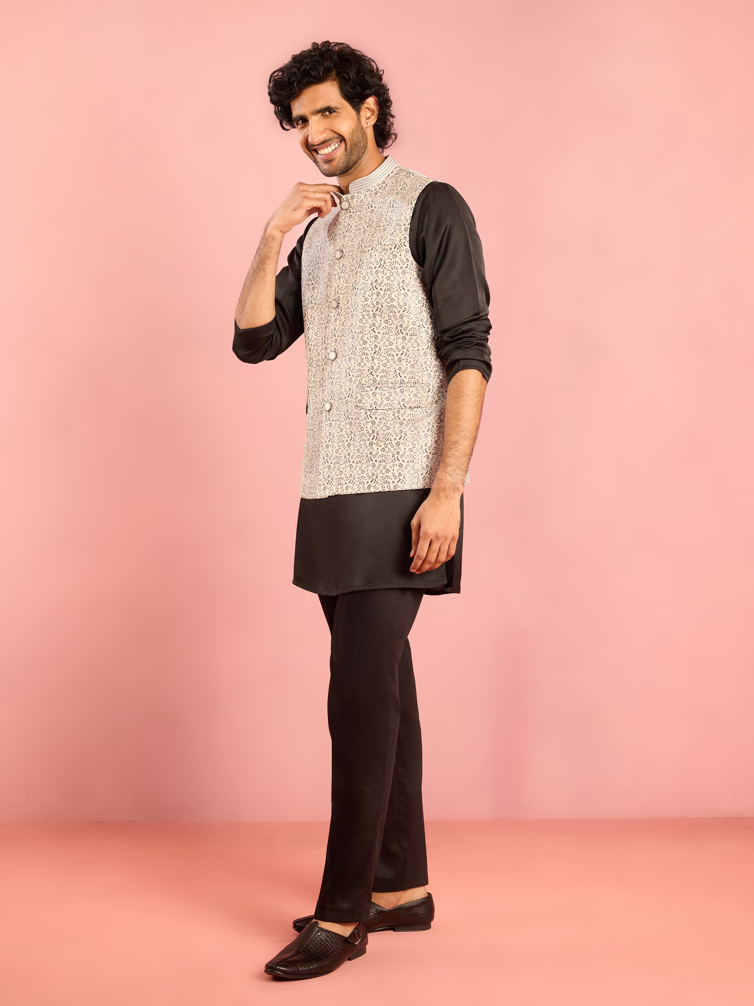 Men's Silver Geometric Jacquard Nehru Jacket with Black Kurta Pyjama Set
