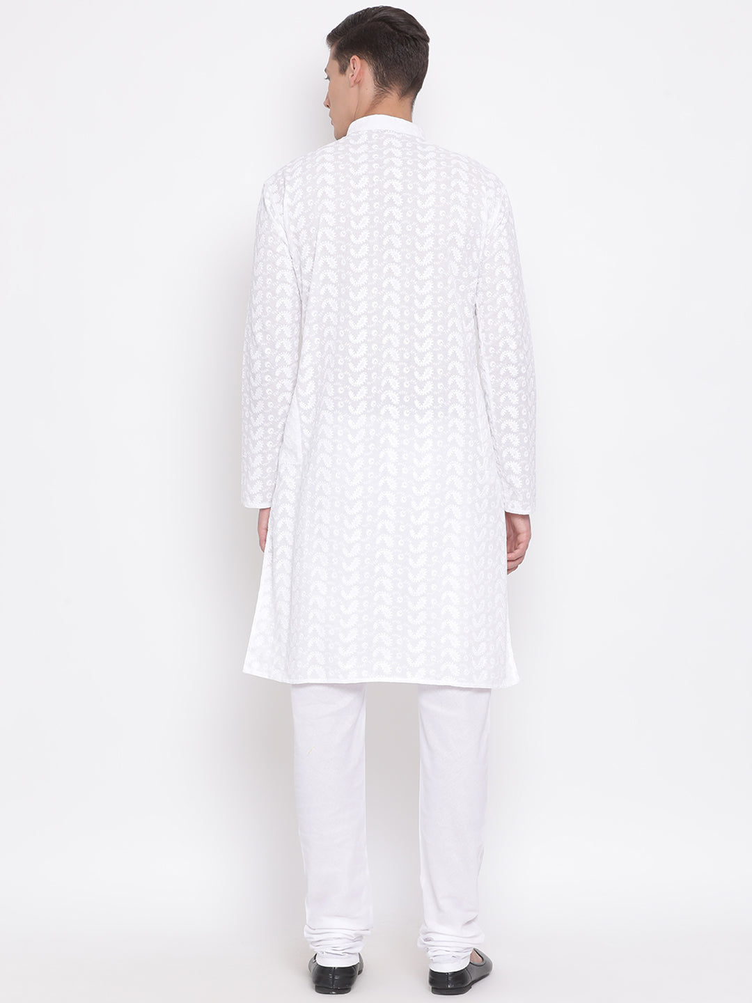 VASTRAMAY Men's White Pure Cotton Chikankari Kurta Pant With Prayer Cap