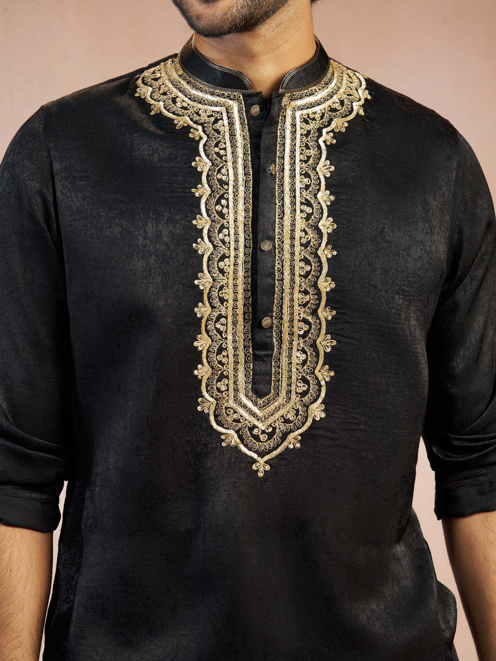 men’s kurta set