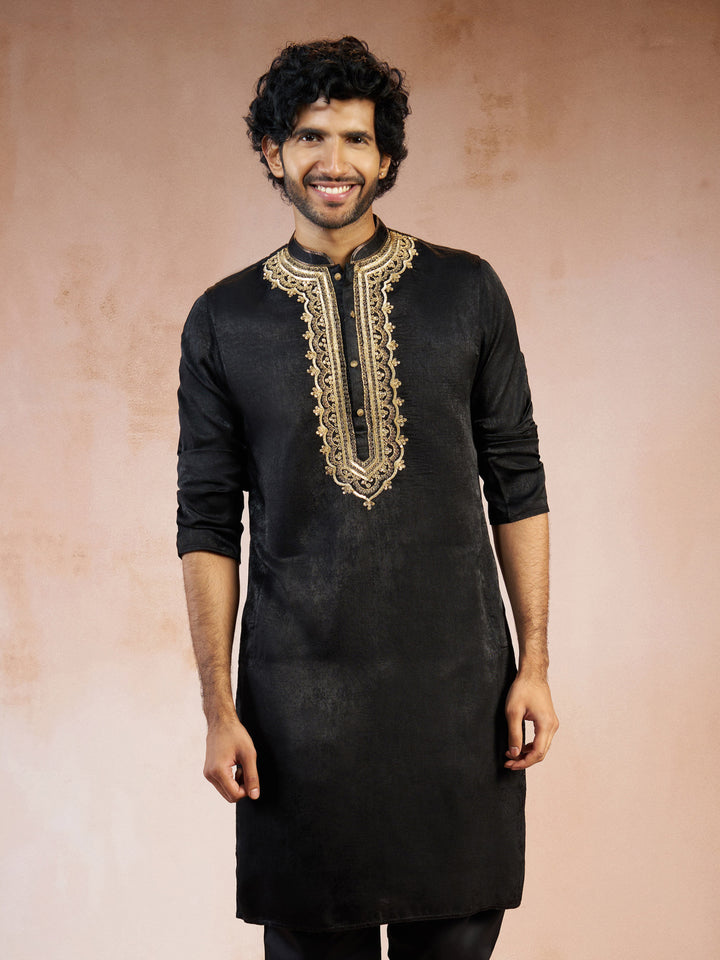 men’s kurta set