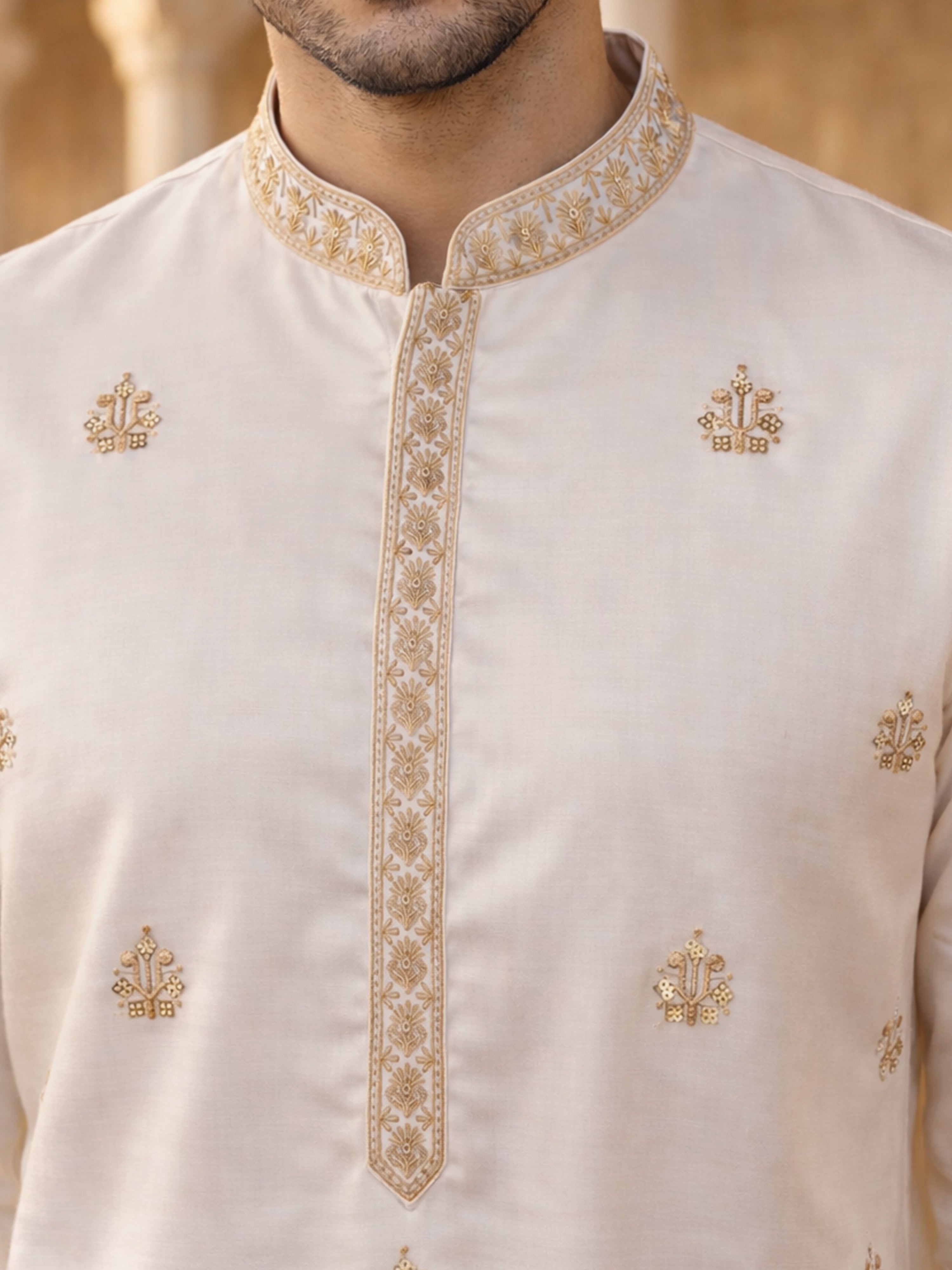 Men's Cream Silk Blend Ethnic Motiff Thigh Length Kurta