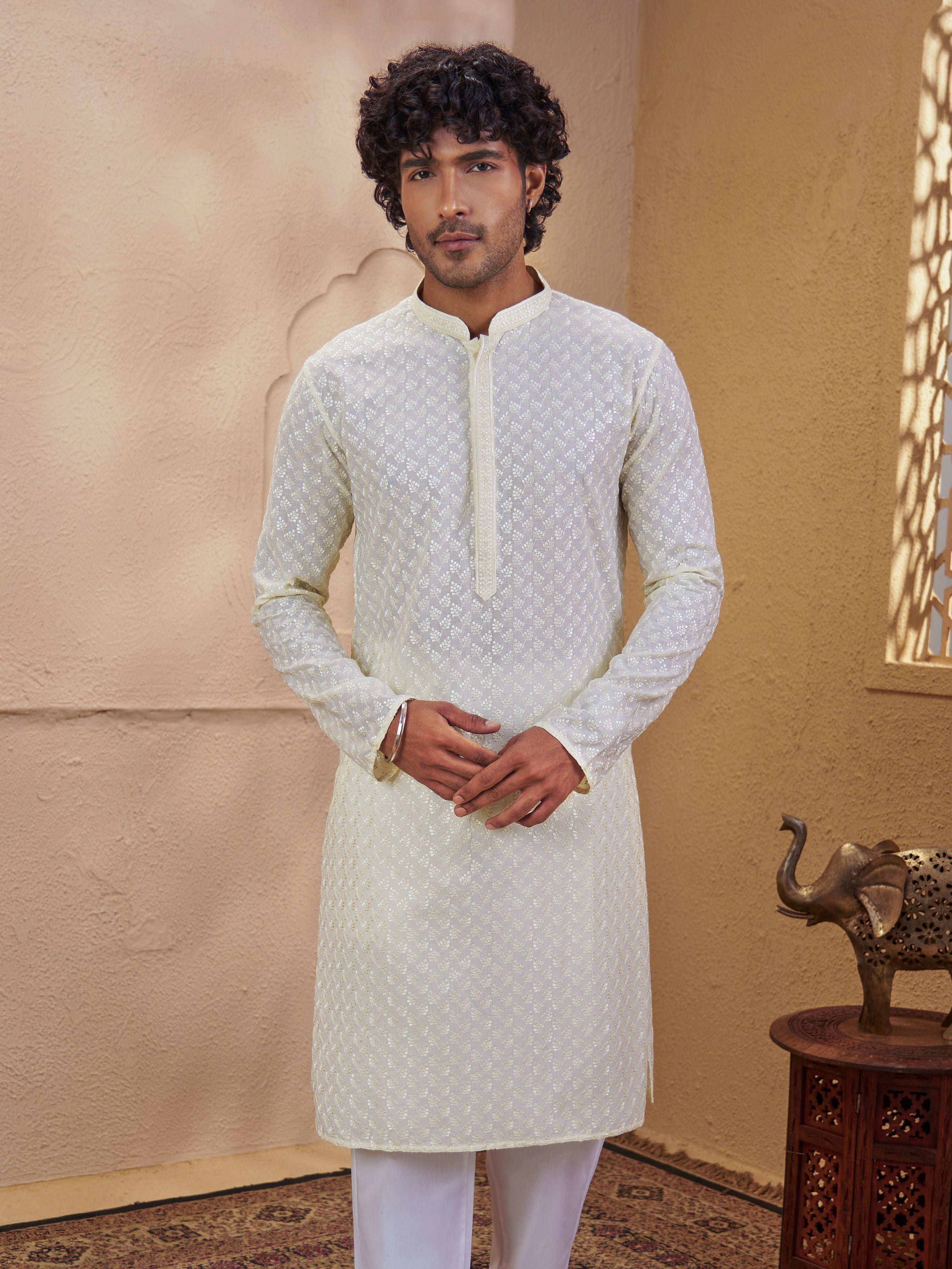 Men's Light Yellow Woven Fabric Embroidered Thigh Length Kurta