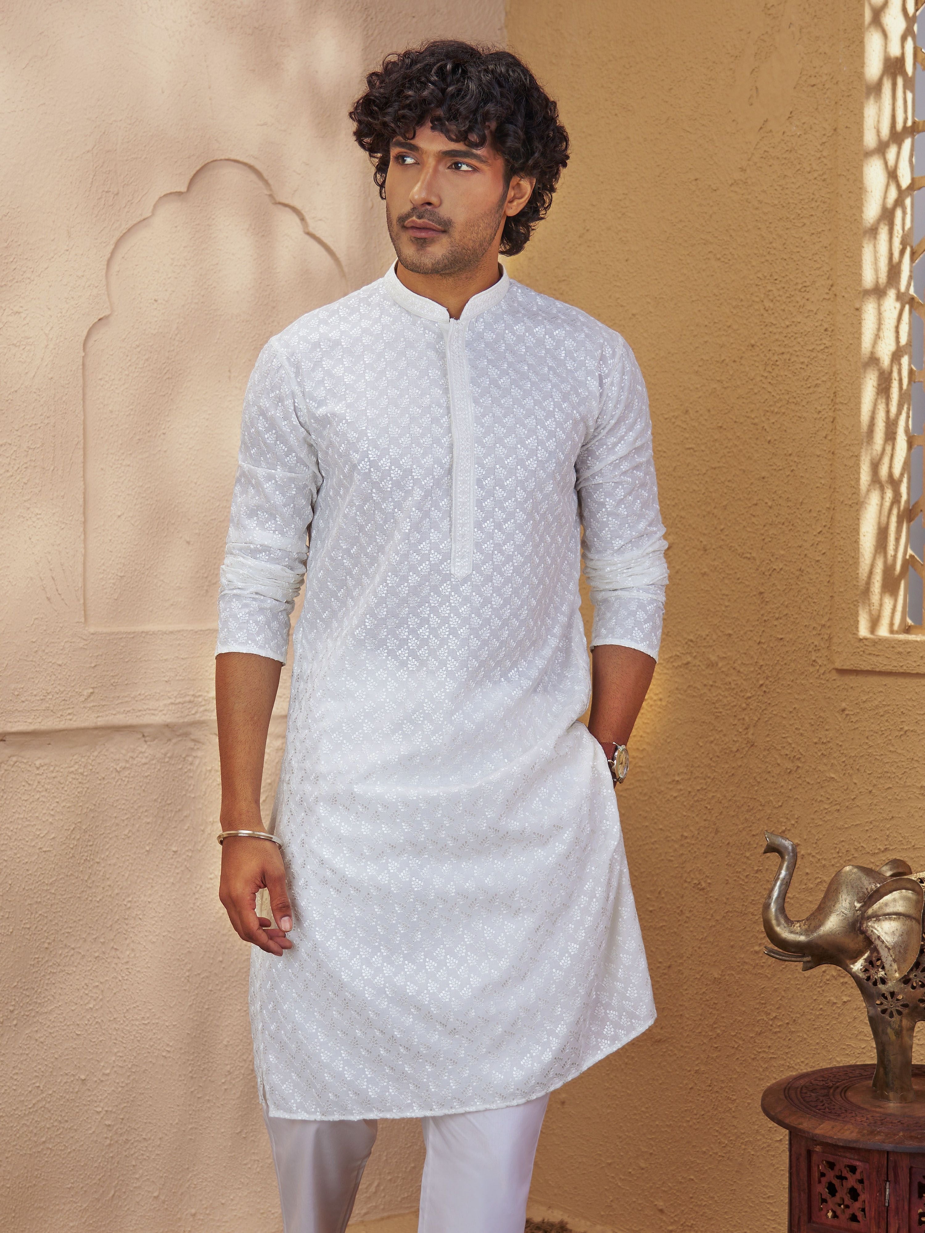 Men White Embroidered Kurta with Mandarin Collar