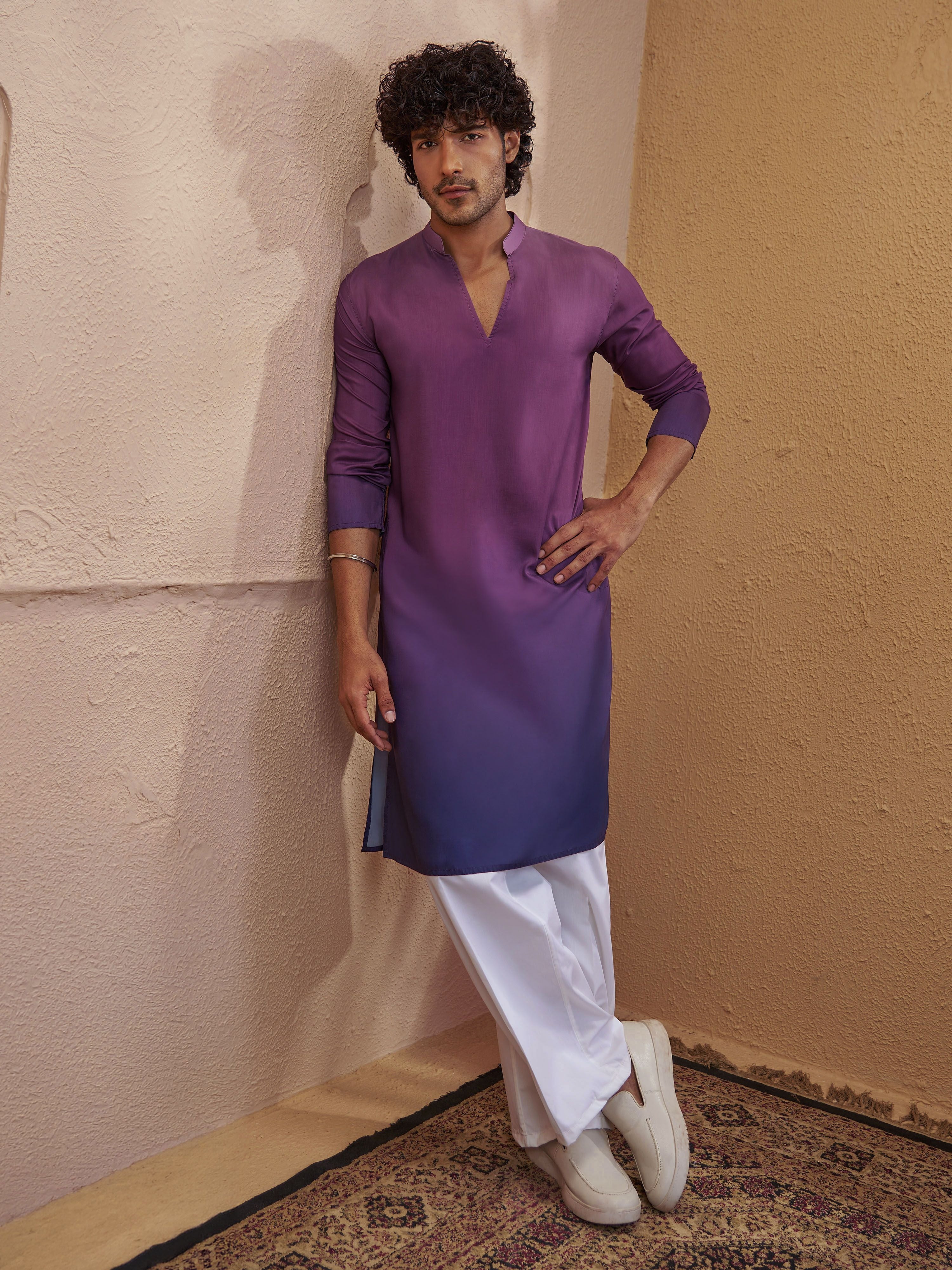 Men's Purple Woven Fabric Ombre Thigh Length Kurta