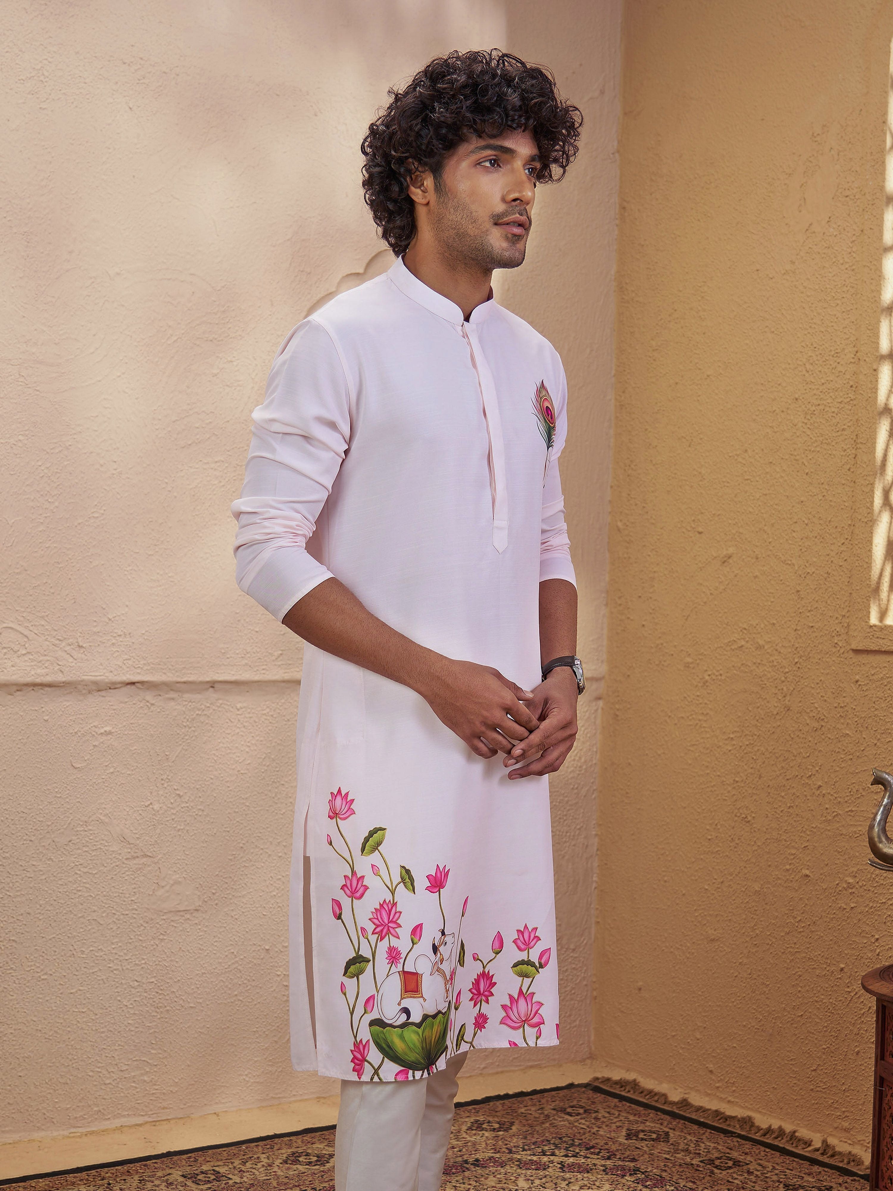 Men's Light Pink Woven Fabric Floral Print Thigh Length Kurta