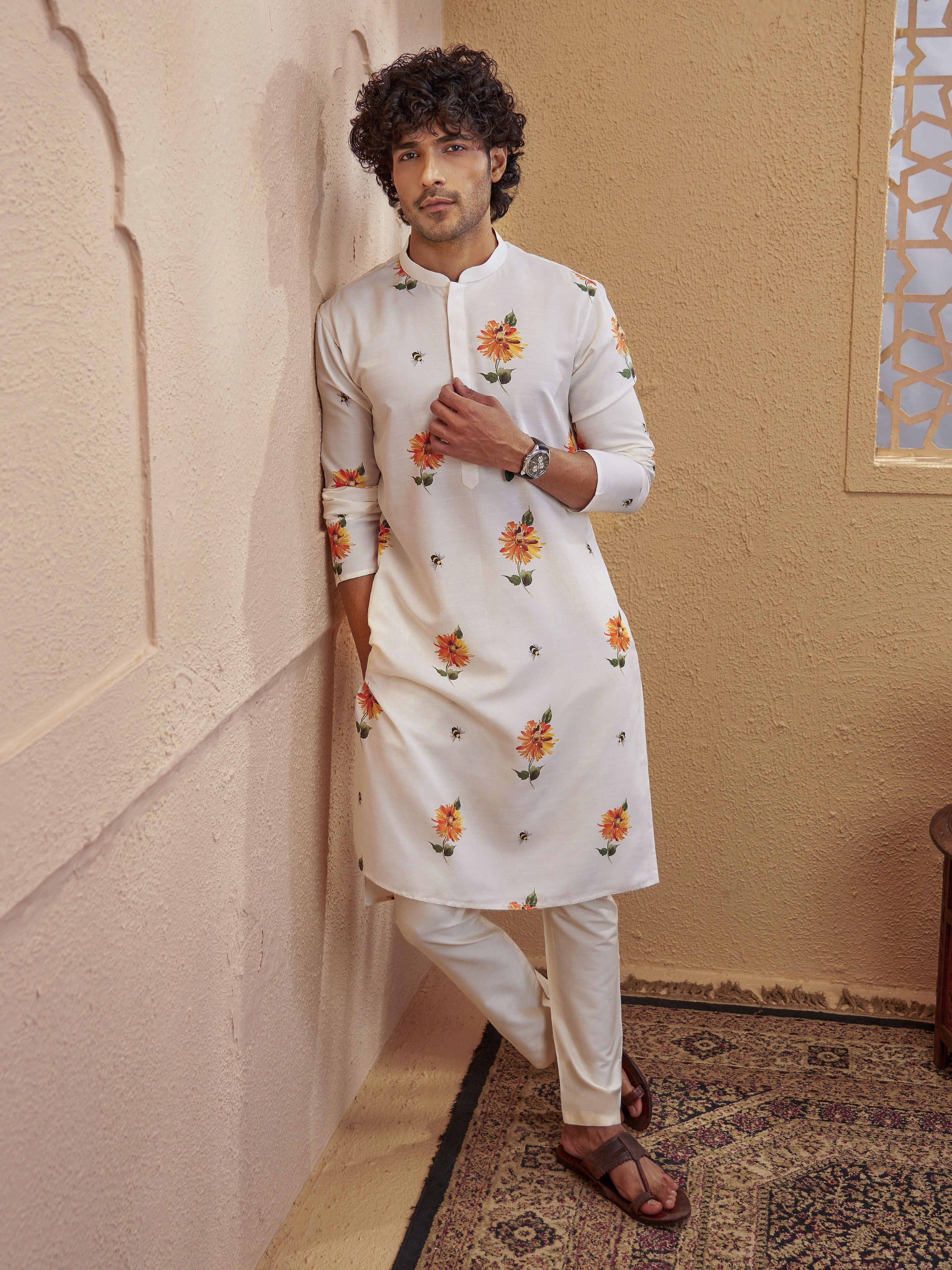 Men's Light Yellow Woven Fabric Floral Print Thigh Length Kurta