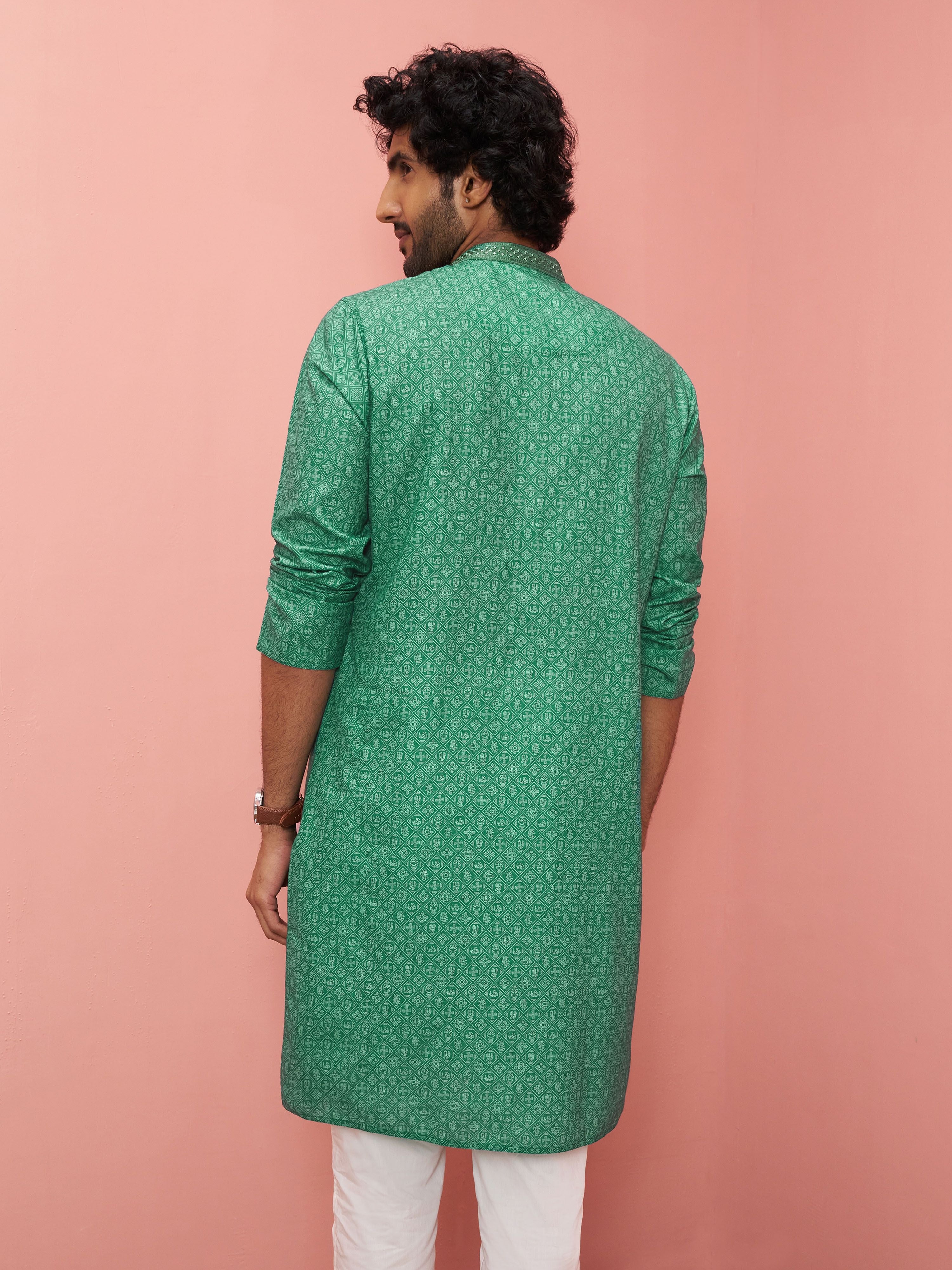 Men's Green Cotton-Linen Embroidered Knee Length Kurta