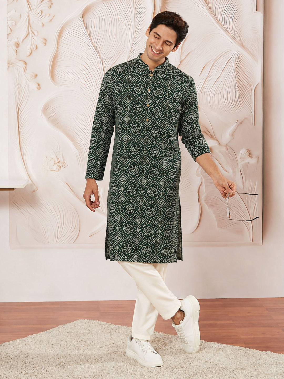 Men Dark Green Rayon Kurta with Pyjama Diwali, Navratri, Festive, Wedding, Party Ethnic Wear