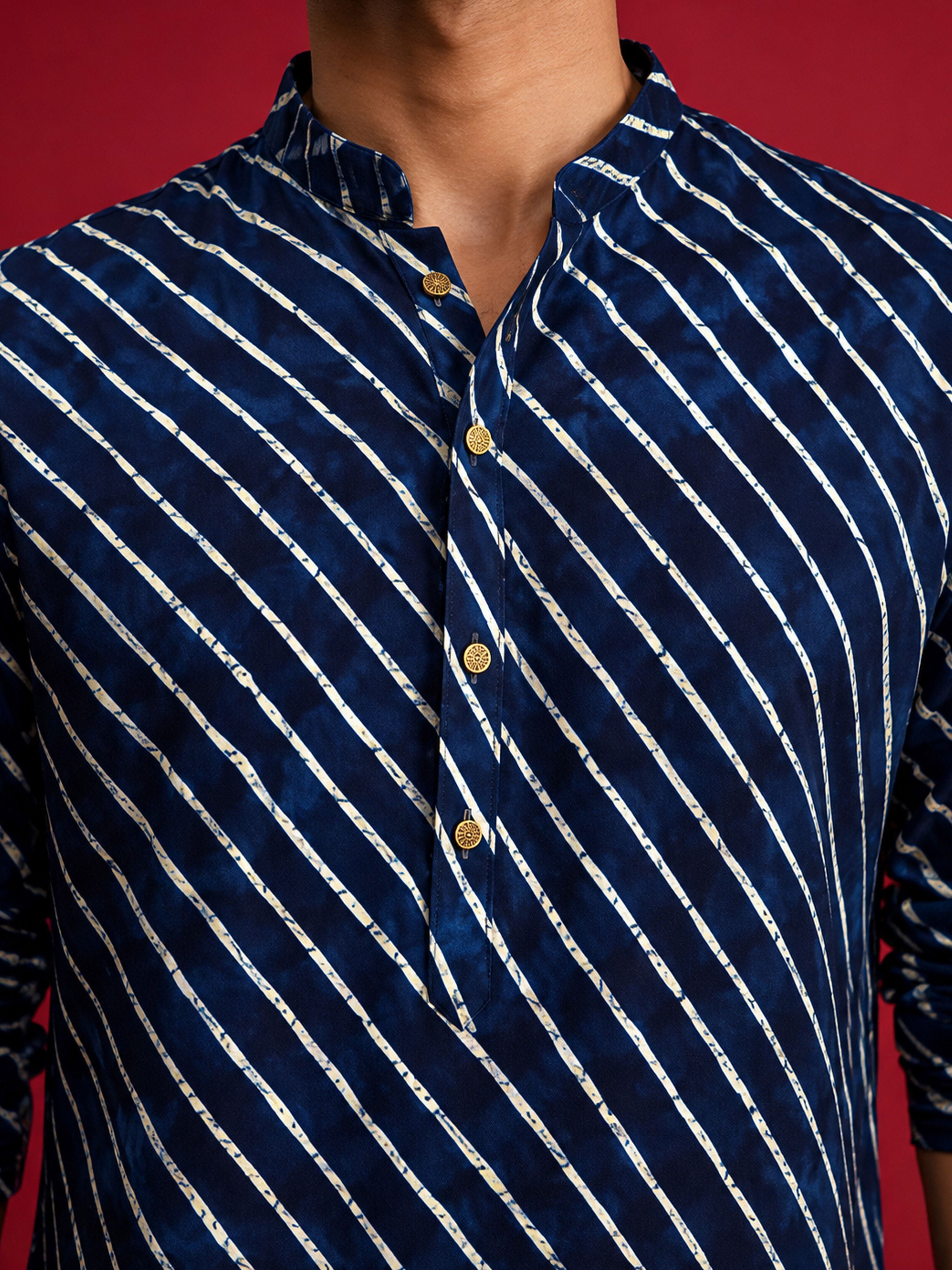 Men's Blue Rayon Digital Print Knee Length Kurta with Pyjama