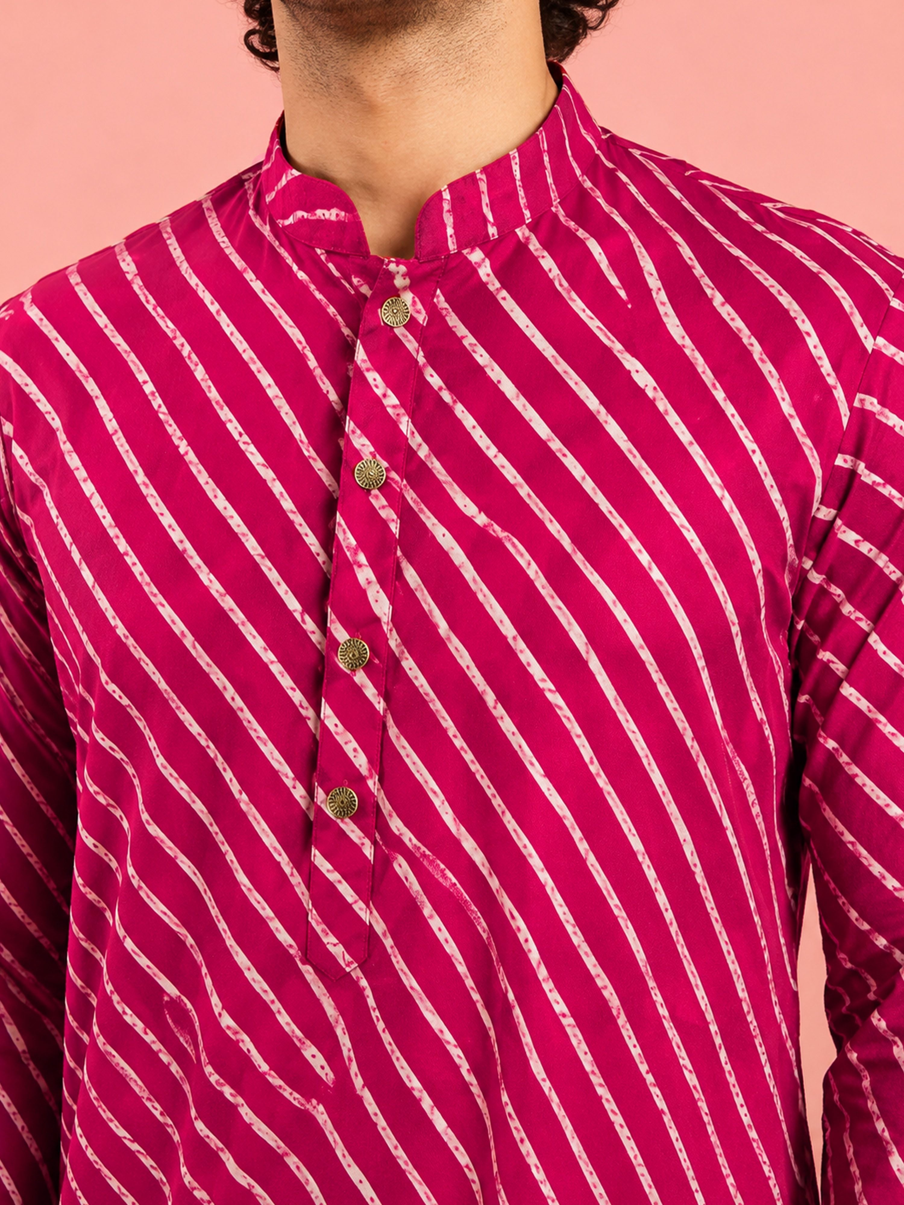 Men's Fuchsia Rayon Digital Print Knee Length Kurta