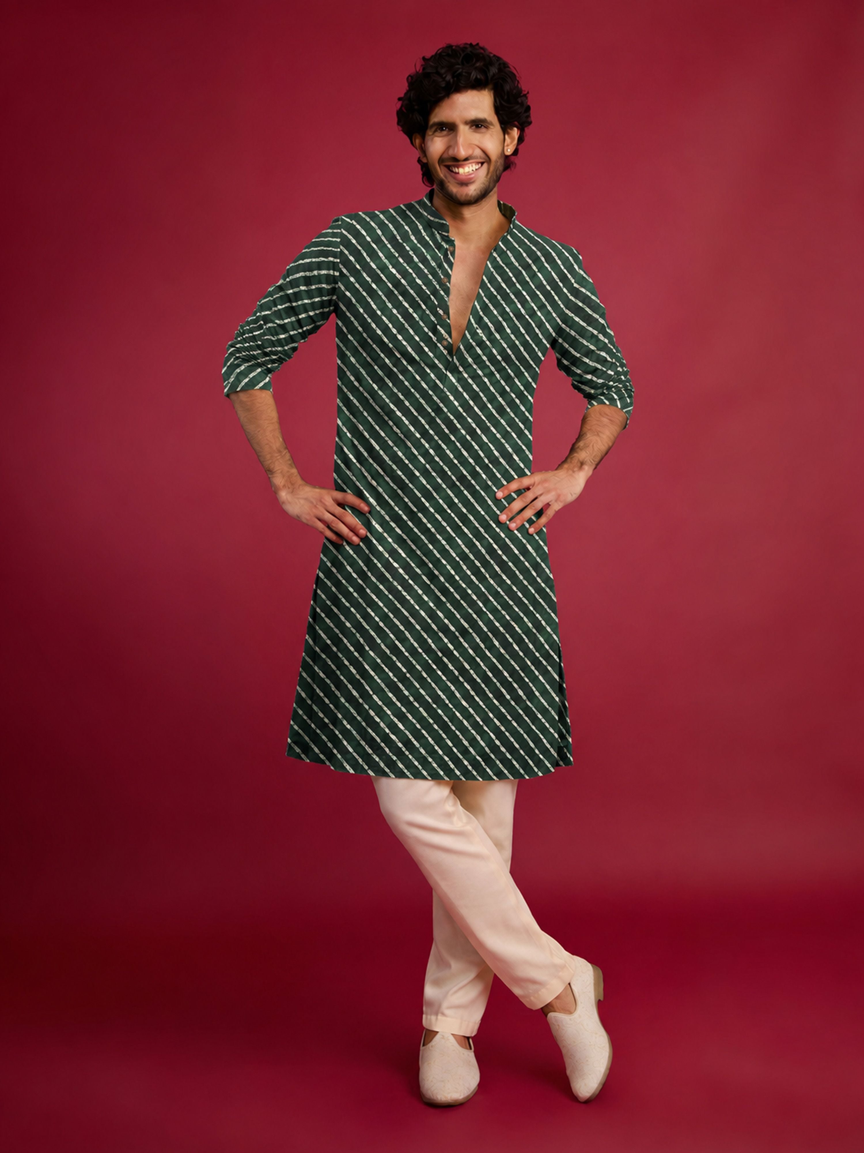 Men Green Rayon Kurta with Pyjama Diwali, Festive, Navratri, Party, Wedding, All regions Ethnic Wear
