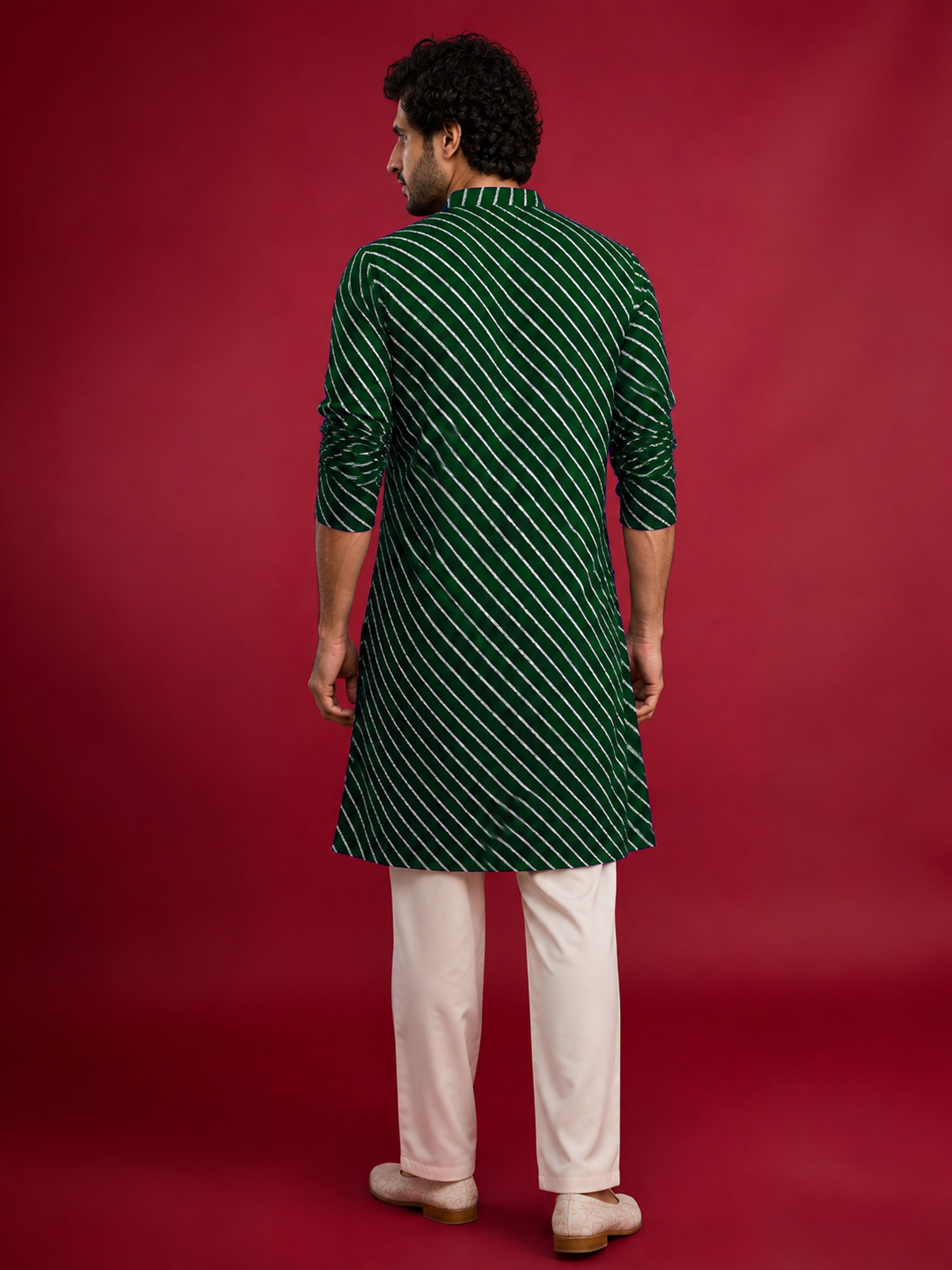 Men's Green Rayon Digital Print Knee Length Kurta with Pyjama
