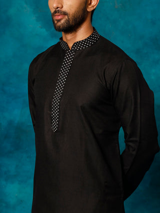 VASTRAMAY Men's Black And Cream Cotton Blend Kurta Pyjama Set