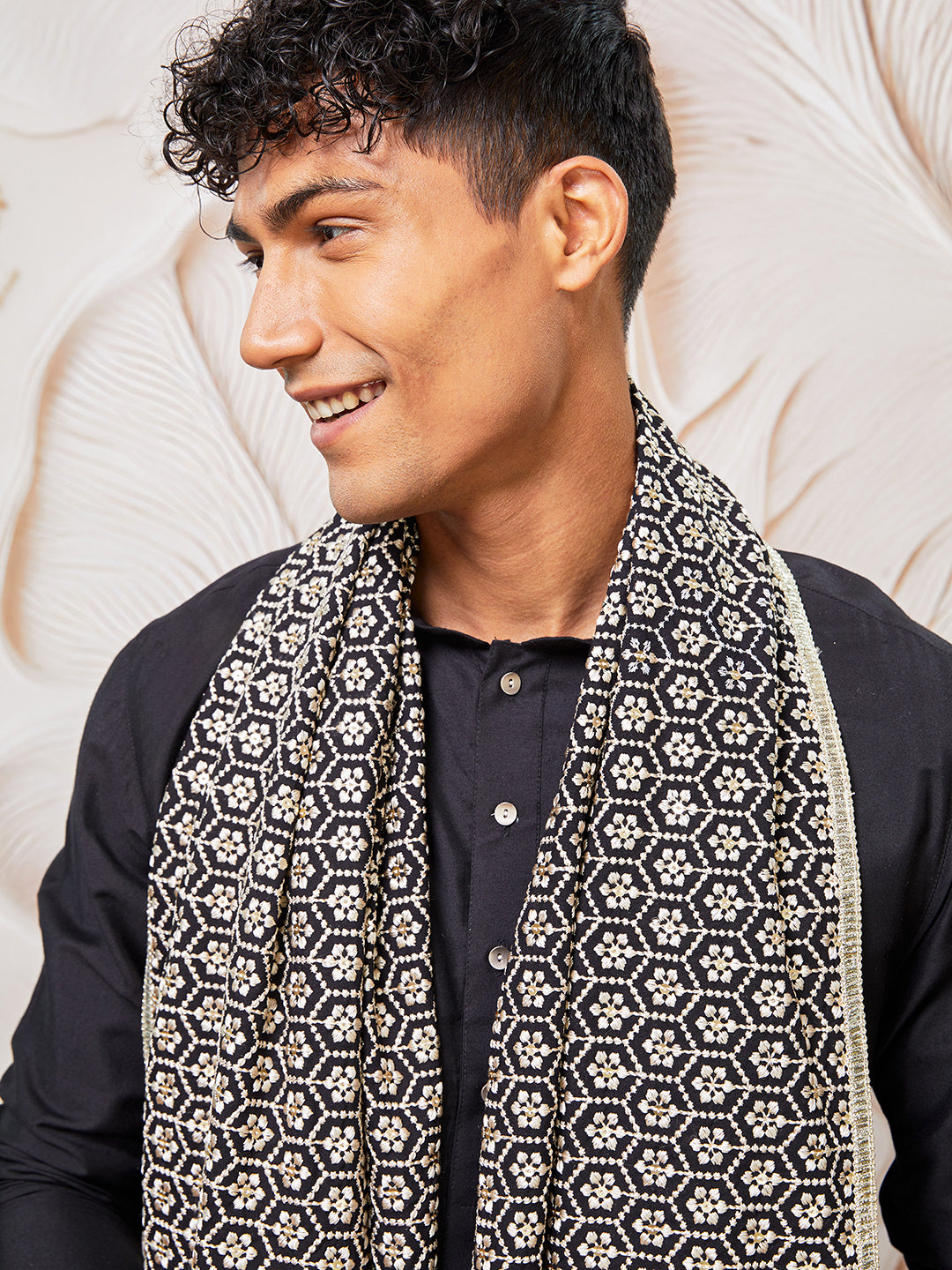 Men's Black Viscose Kurta, Pyjama And Dupatta Set