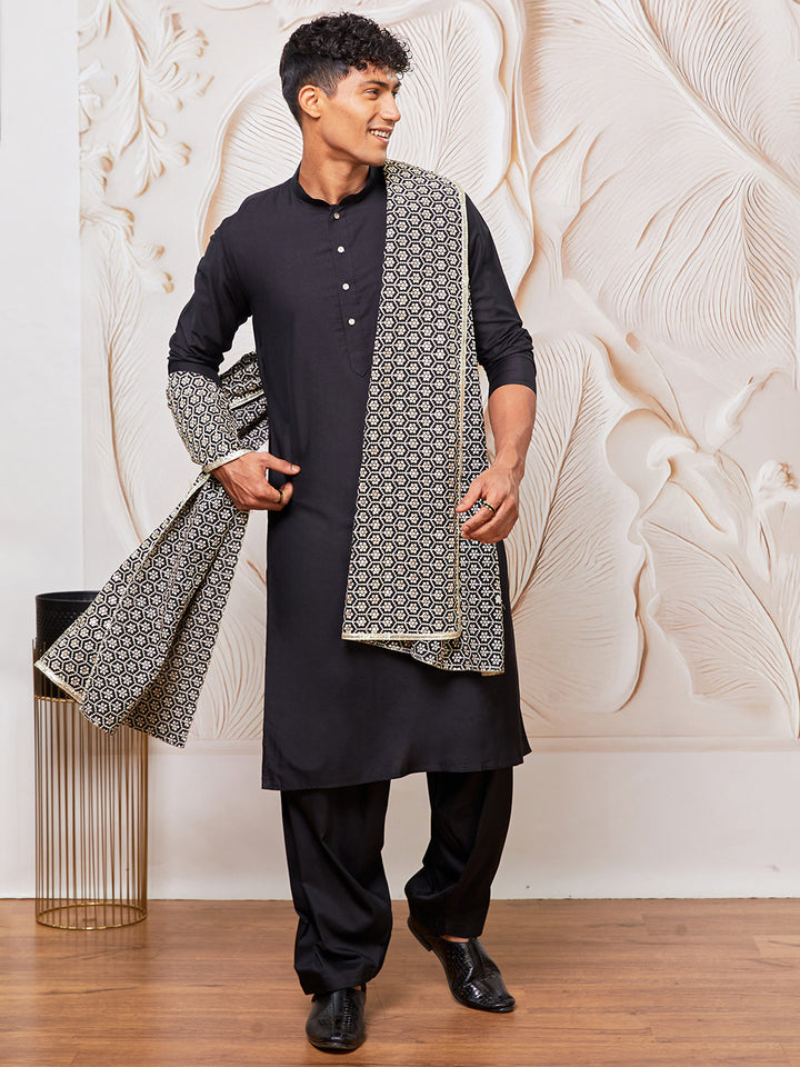 men’s kurta set