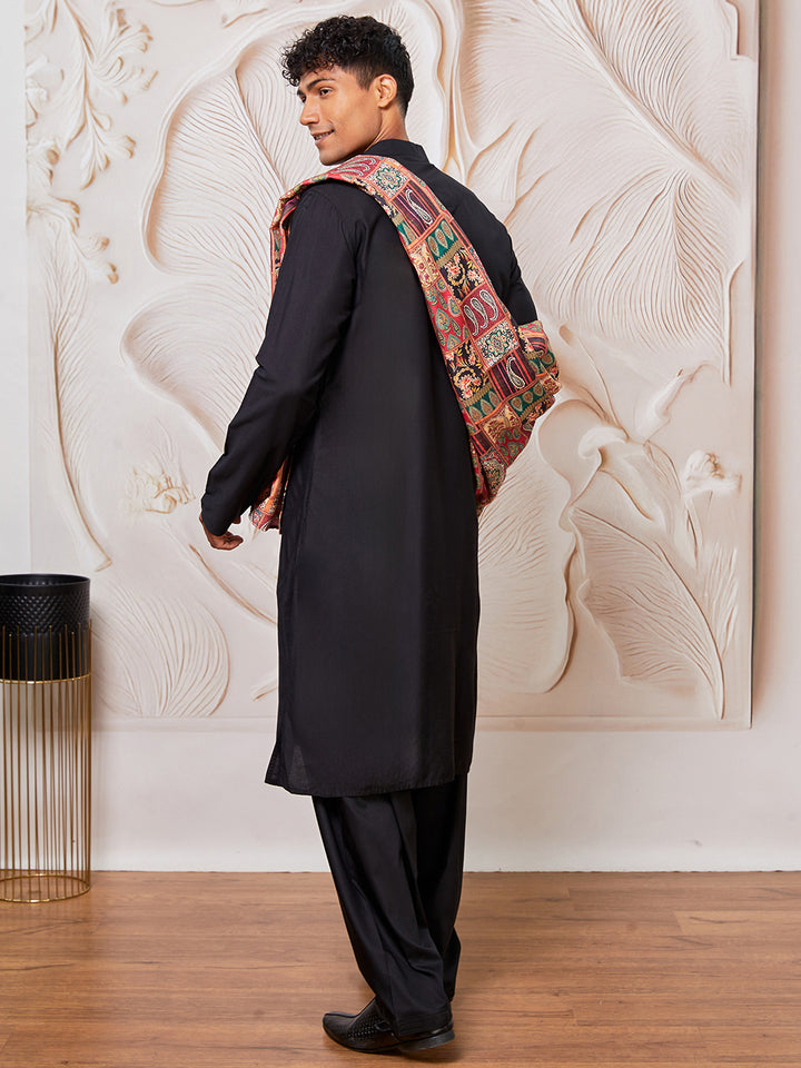 men’s kurta set