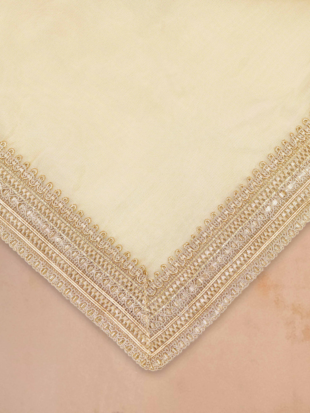 Men Cream Silk Blend Kurta with Pyjama &amp; Dupatta Set