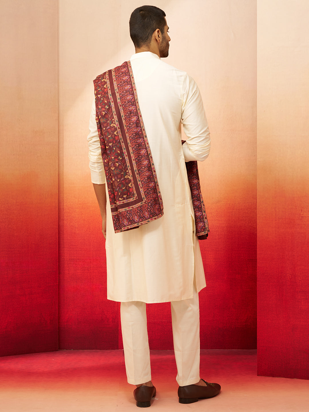 Men Cream Kurta with Solid Bottom & Brown Pashmina Digital Print Dupatta