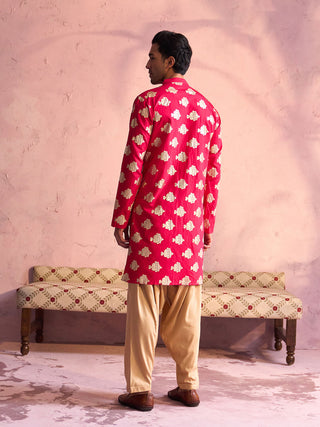 VASTRAMAY Men's Rani Pink Viscose Fish Motif Foil Print Kurta With Patiala Set