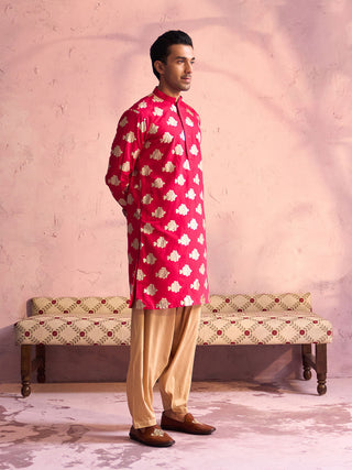 VASTRAMAY Men's Rani Pink Viscose Fish Motif Foil Print Kurta With Patiala Set