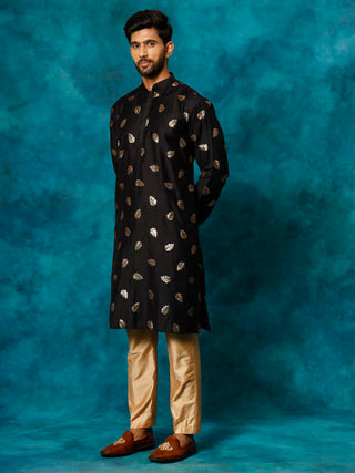 VASTRAMAY Men's Black Leaf Motif Embellished Kurta Pant Set