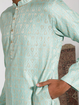 VASTRAMAY Men's Green Silk Blend Kurta And Pyjama Set