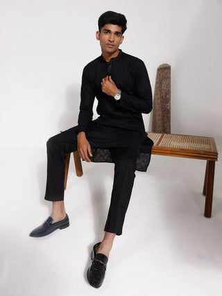 VASTRAMAY Men's Black Cotton Kurta Pyjama Set