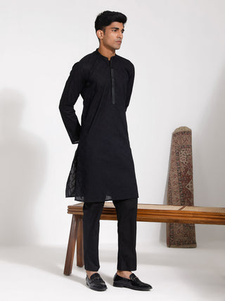 VASTRAMAY Men's Black Cotton Kurta Pyjama Set