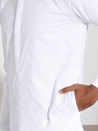 VASTRAMAY Men's White Cotton Kurta