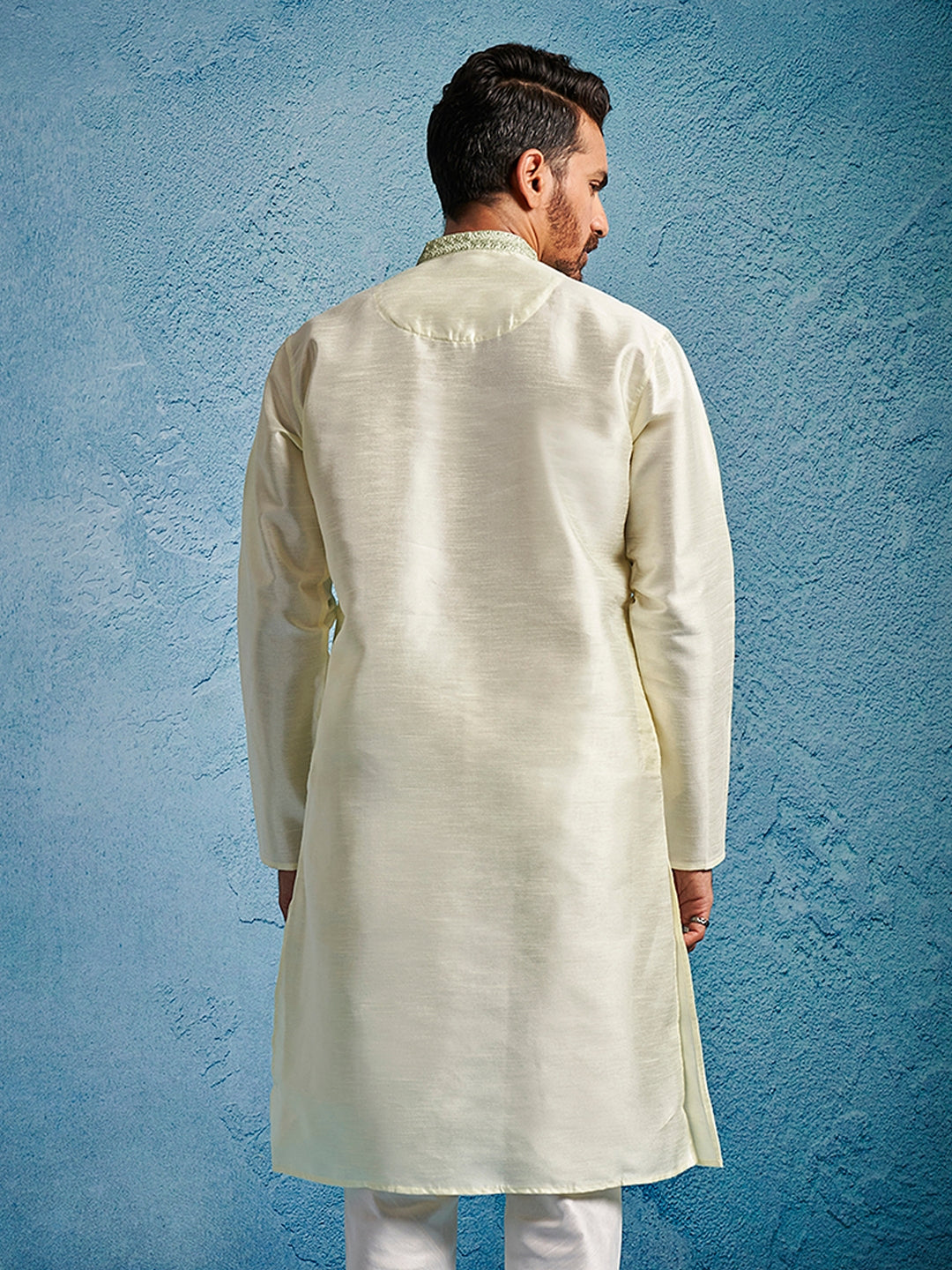 Men's Cream Dupion Silk Ethnic Motiff Thigh Length Kurta
