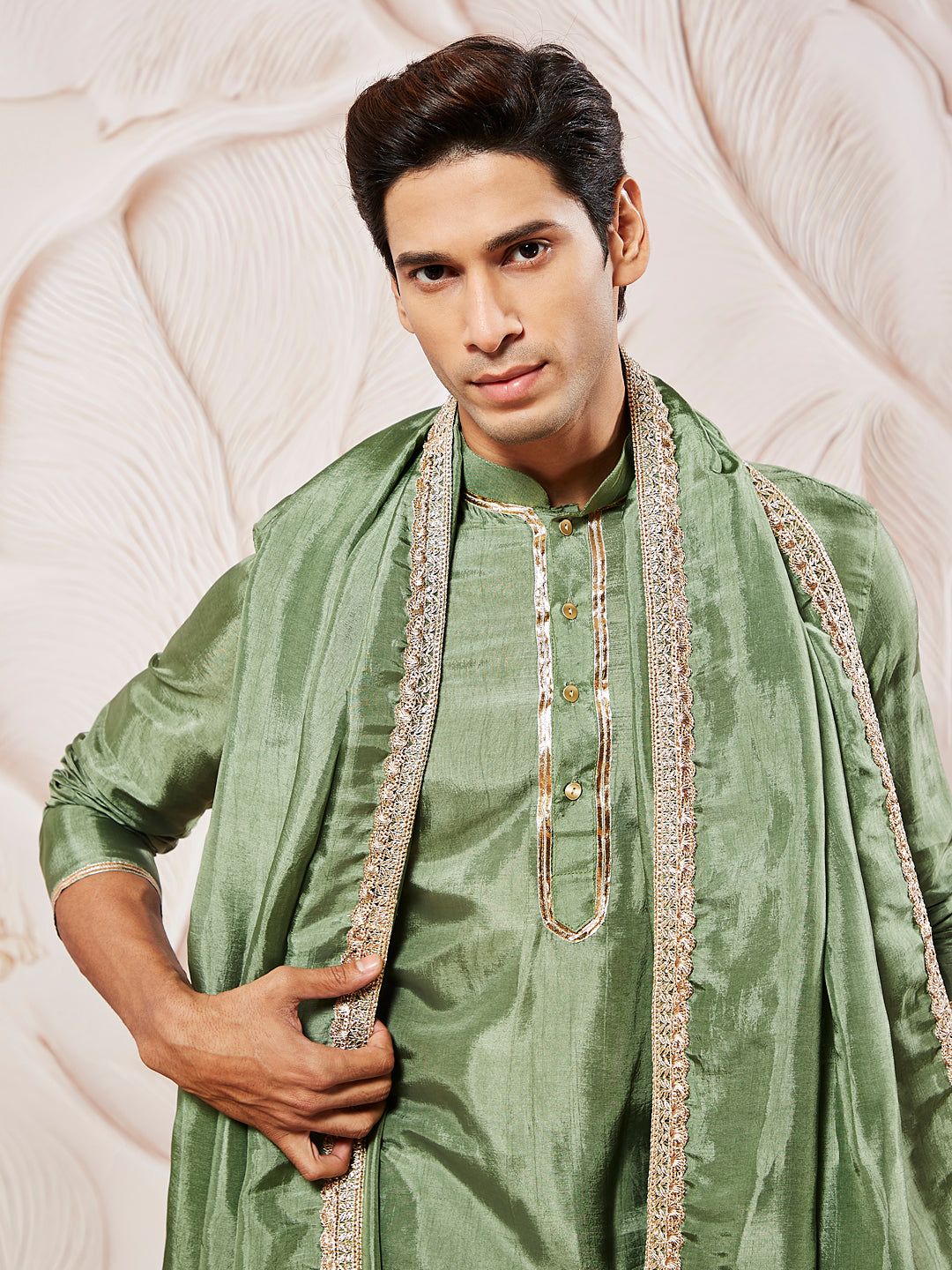 Men's Green Tissue Silk Kurta Pyjama And Dupatta Set For Men's