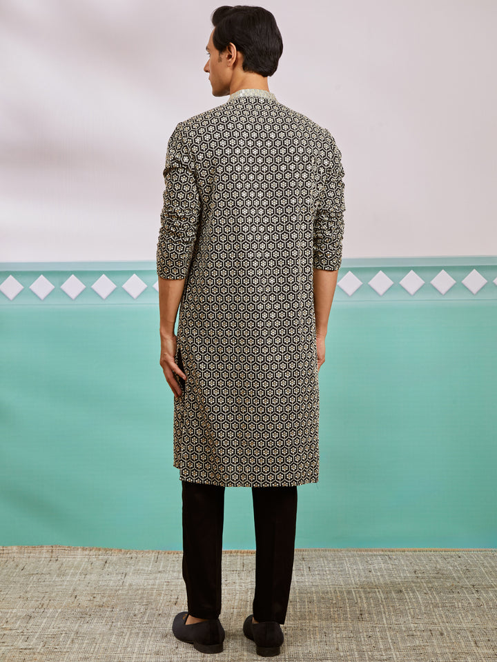 kurta pyjama set for men