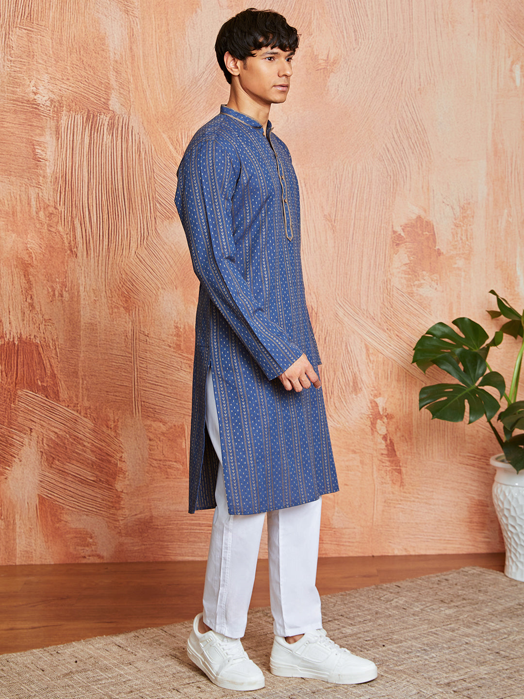 Men's Navy Blue Cotton Kurta And Pyjama Set