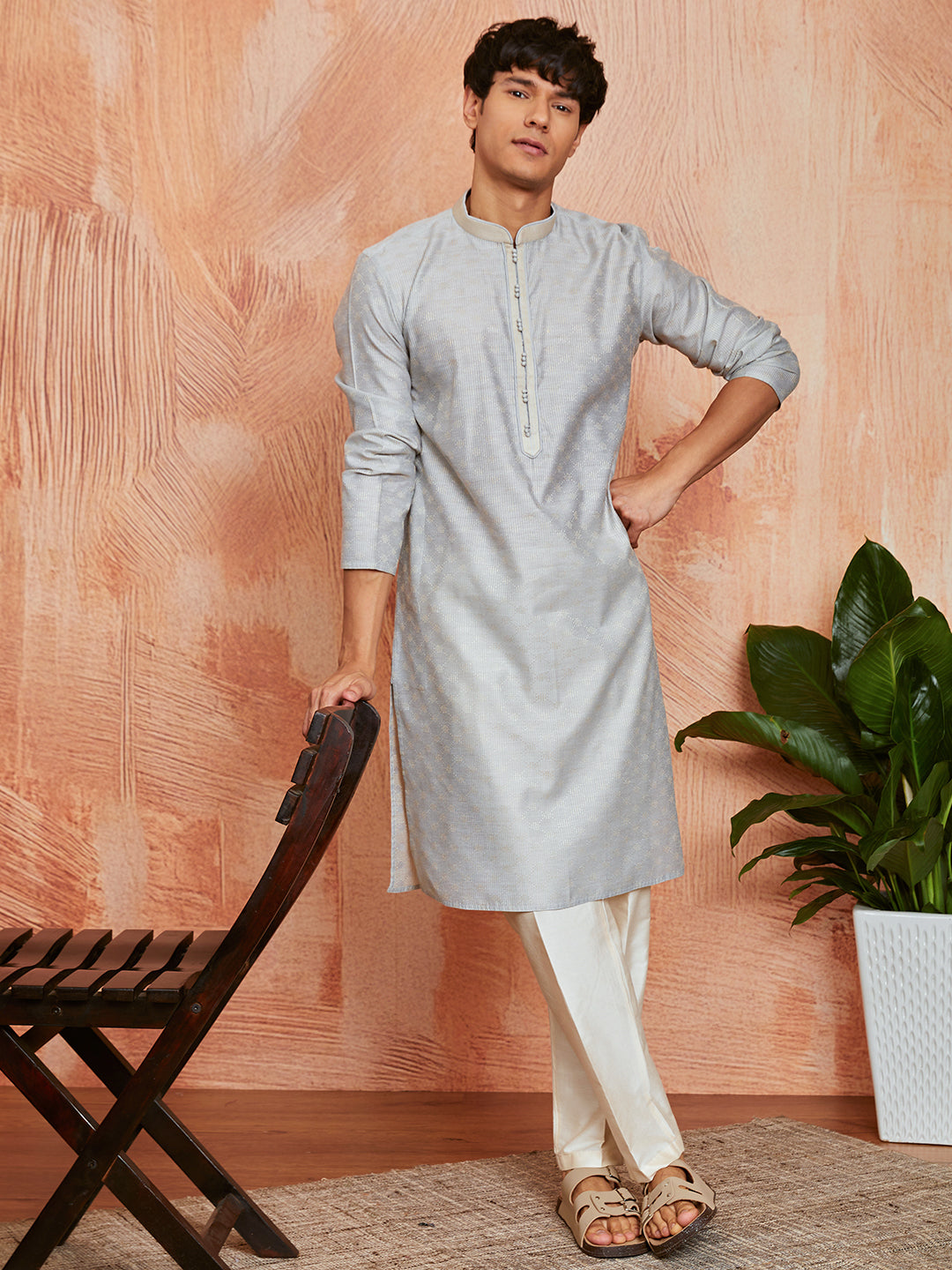 Men's Grey Silk Blend Kurta And Pyjama Set