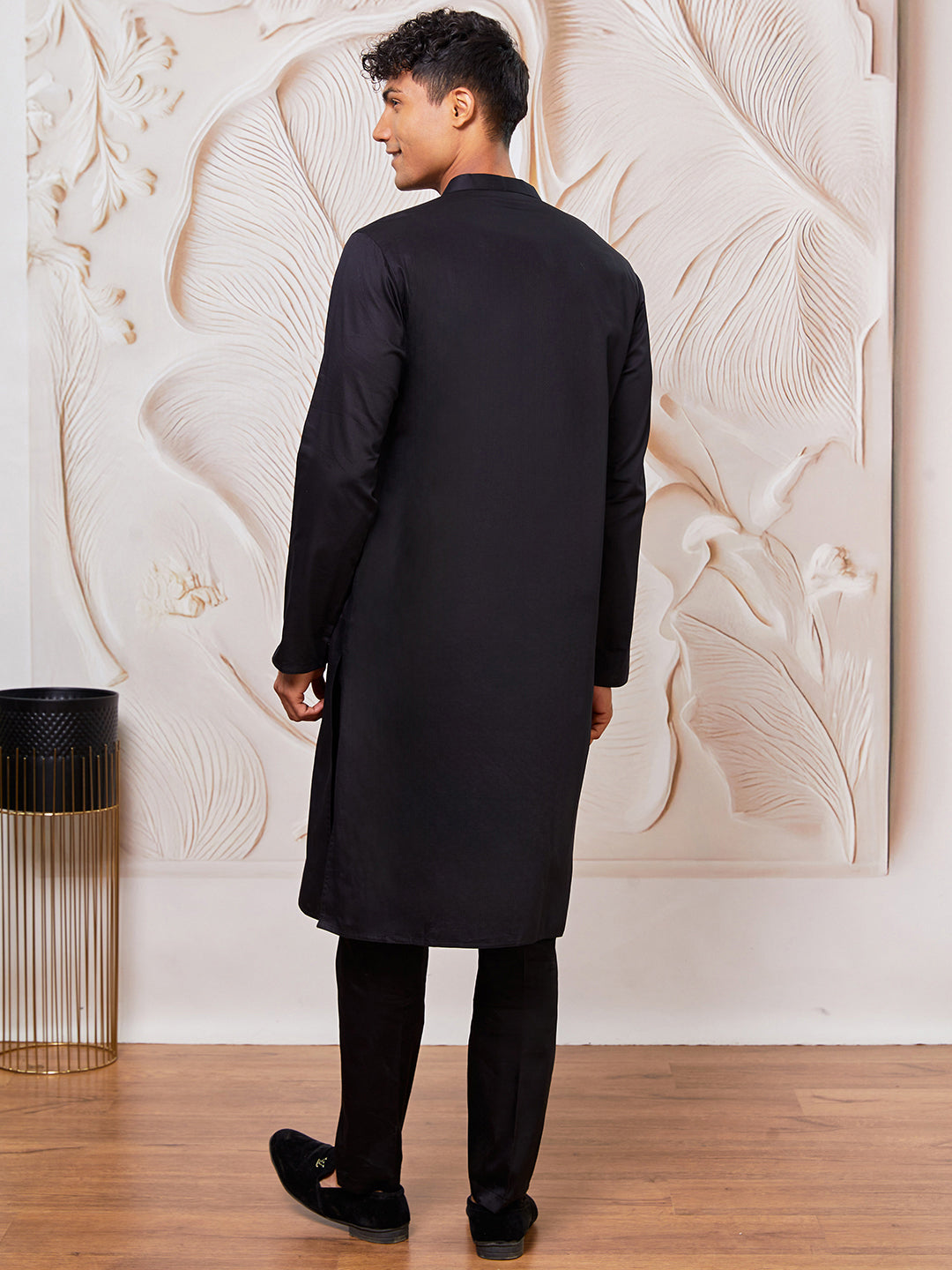 Men's Black Fine Satin Kurta And Pyjama Set
