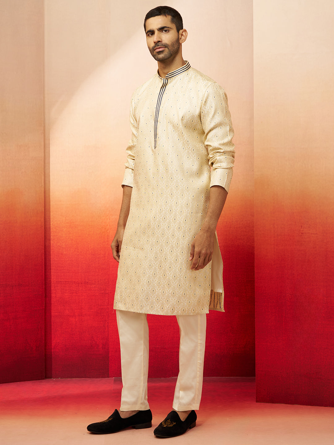 men’s kurta set